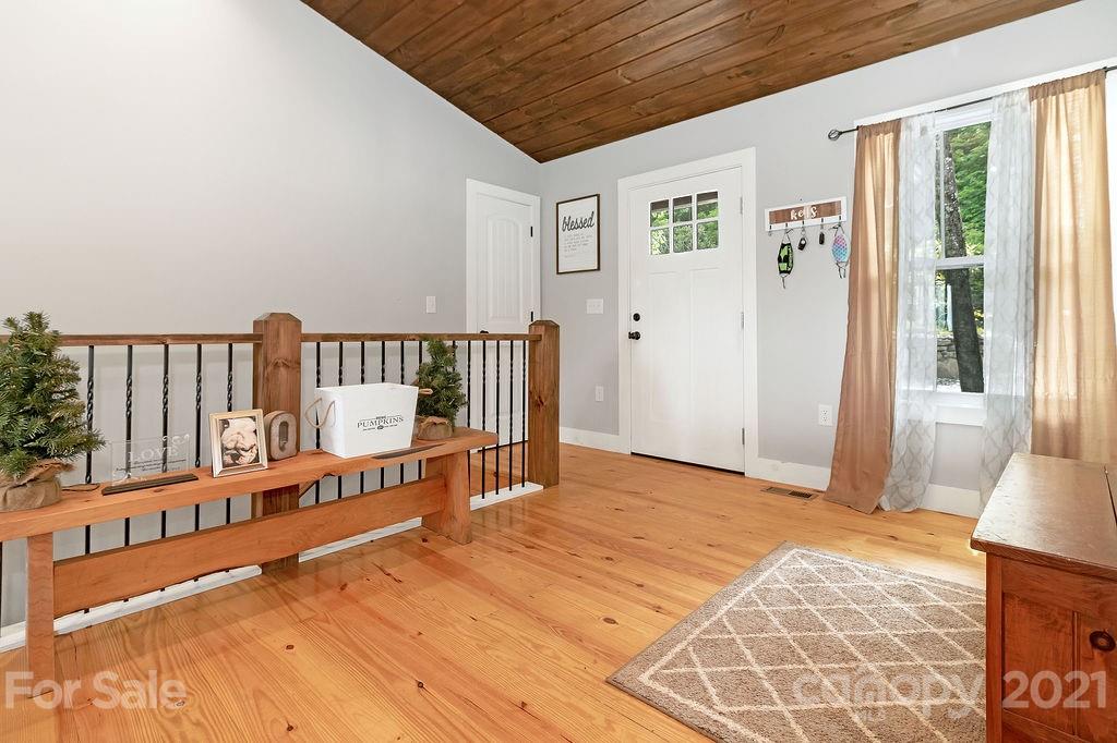368 Uplands Road Brevard, NC 28712 - Photo 4 of 40 Gallery Image 4