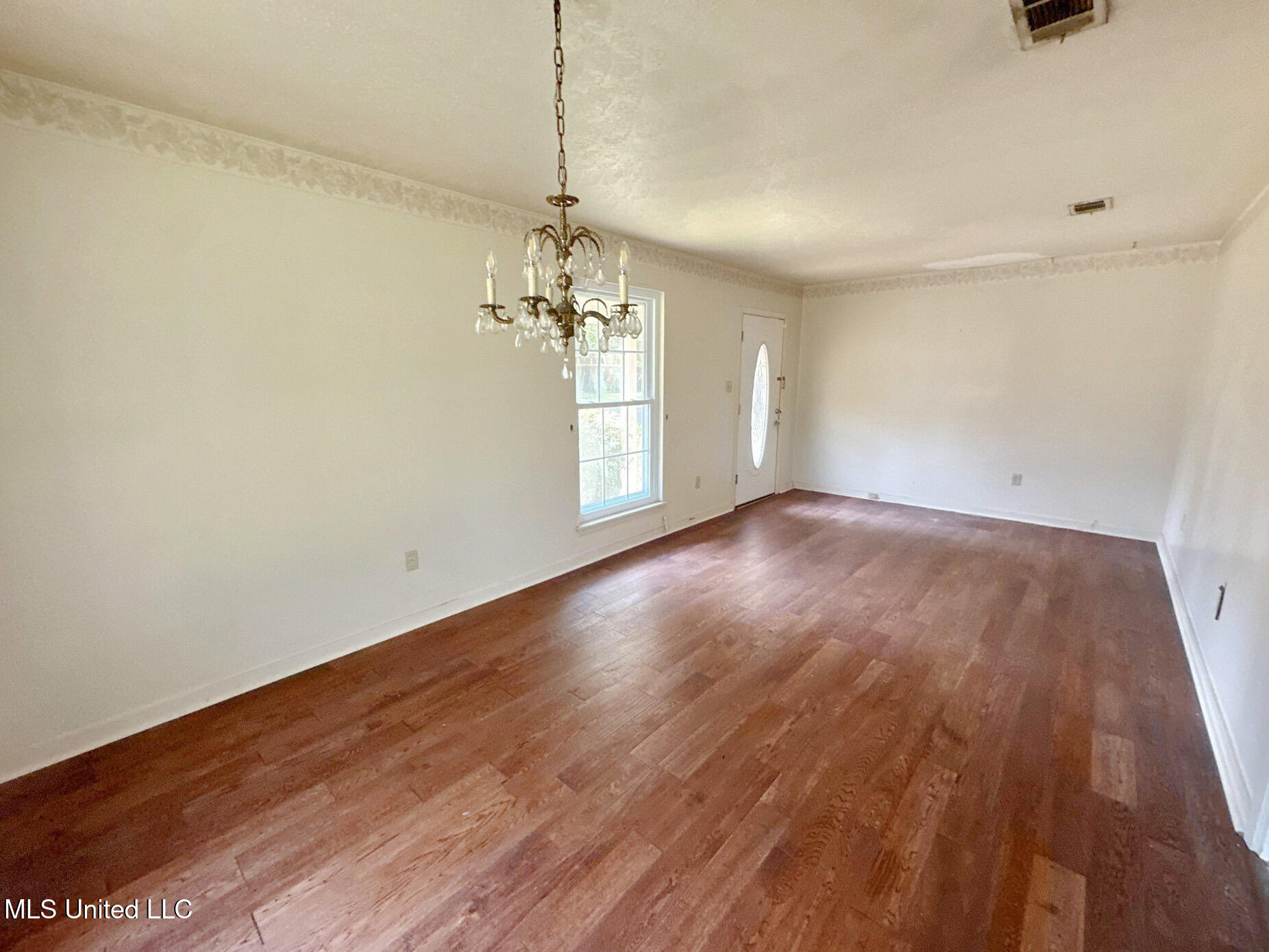 3704 John F Kennedy Boulevard, Unit J Jackson, MS 39213 - Photo 13 of 18 23-Sep 11 2025 02_38pm-FmrM