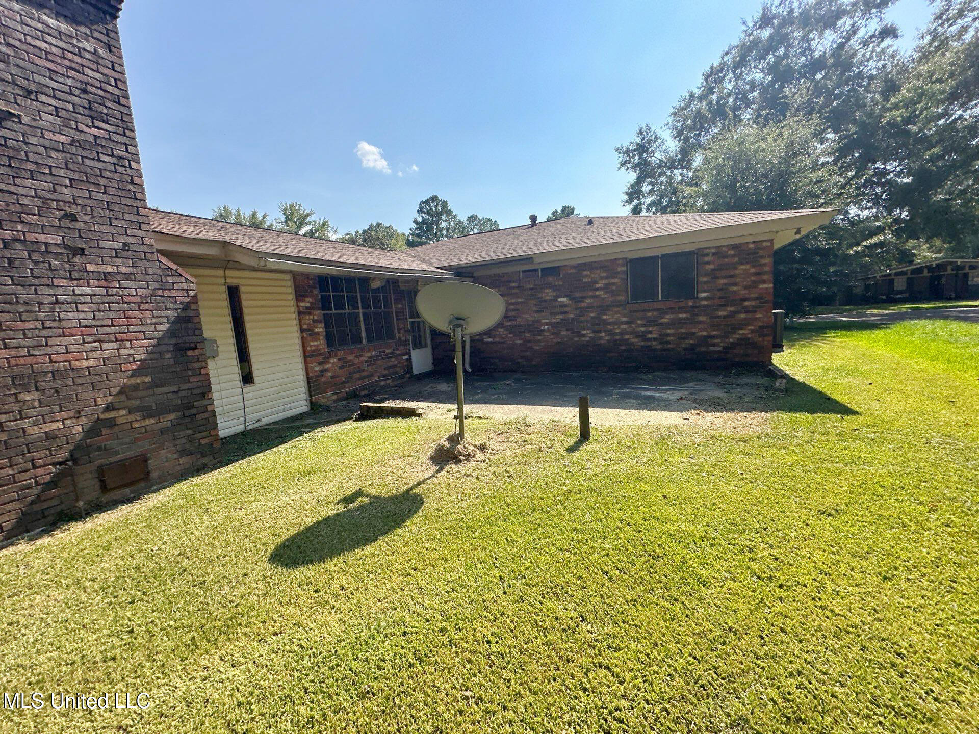 3704 John F Kennedy Boulevard, Unit J Jackson, MS 39213 - Photo 18 of 18 82-Sep 11 2025 03_14pm-SCHq