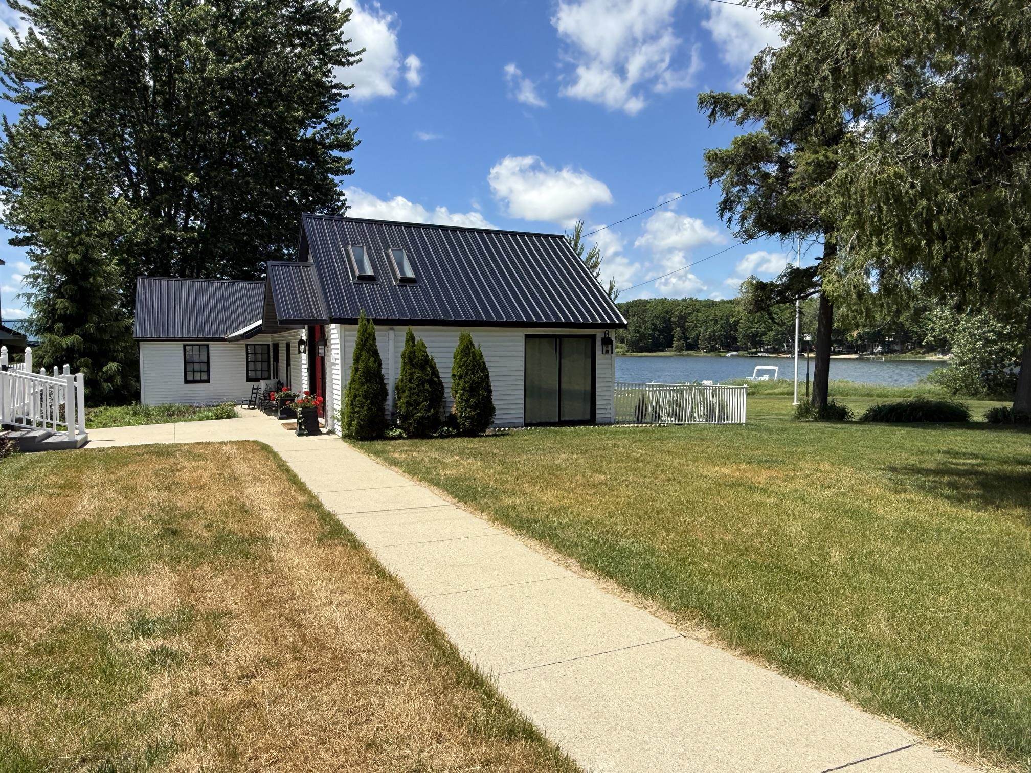 1849 East Pratt Lake Road Gladwin, MI 48624 - Photo 4 of 78