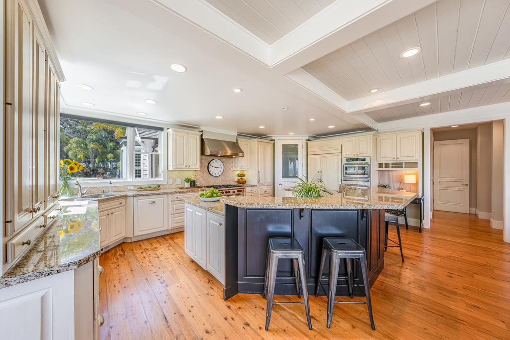 2125 Pleasant Valley Road Aptos, CA 95003 - Photo 18 of 100 Gallery Image 18
