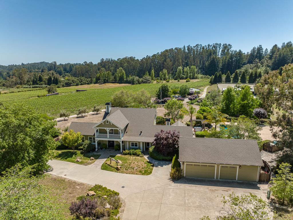 2125 Pleasant Valley Road Aptos, CA 95003 - Photo 3 of 100 Gallery Image 3