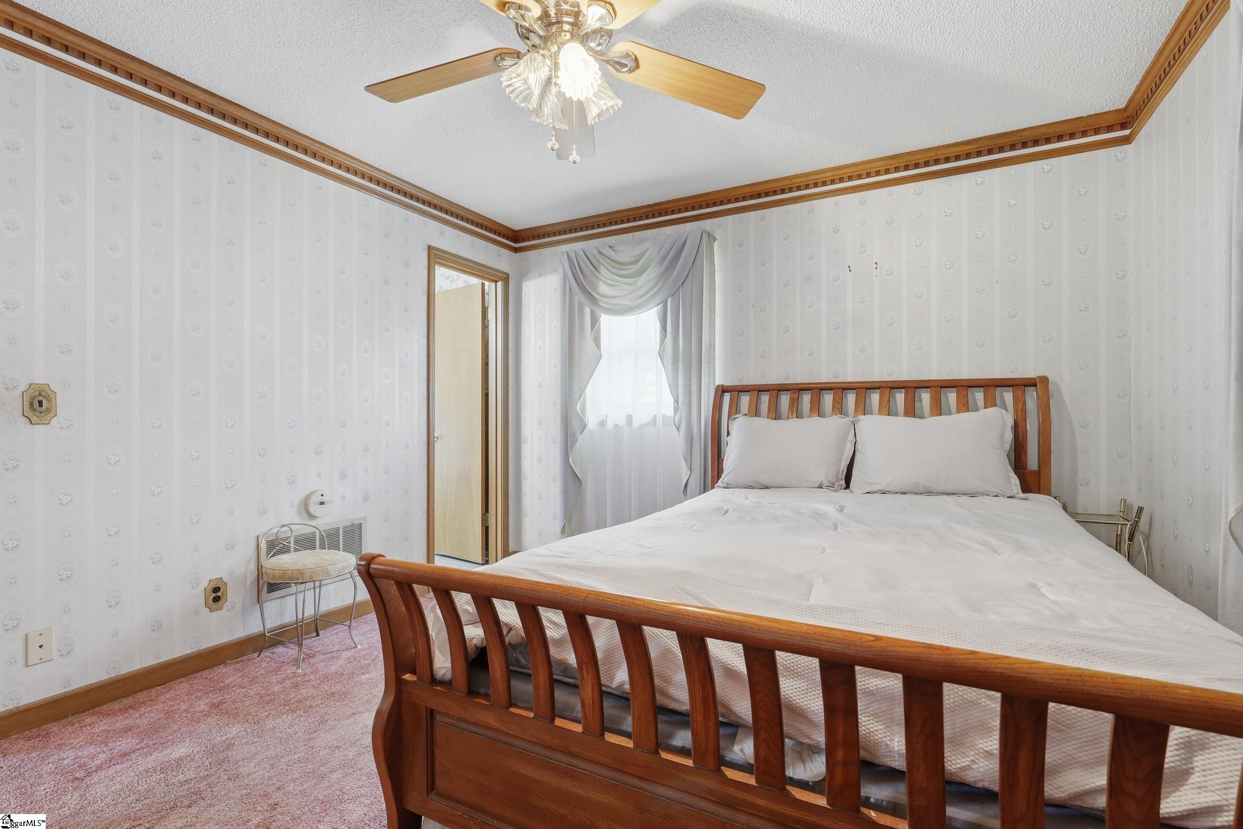 2401 Old Easley Bridge Road Greenville, SC 29611 - Photo 18 of 37