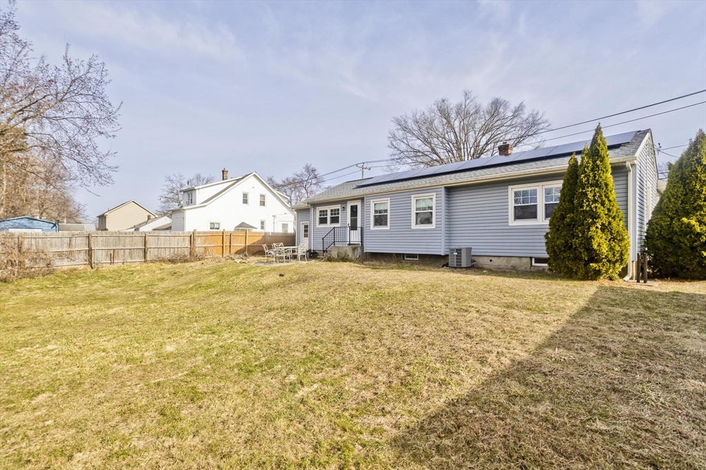 185 East Street Springfield, MA 01104 - Photo 24 of 25