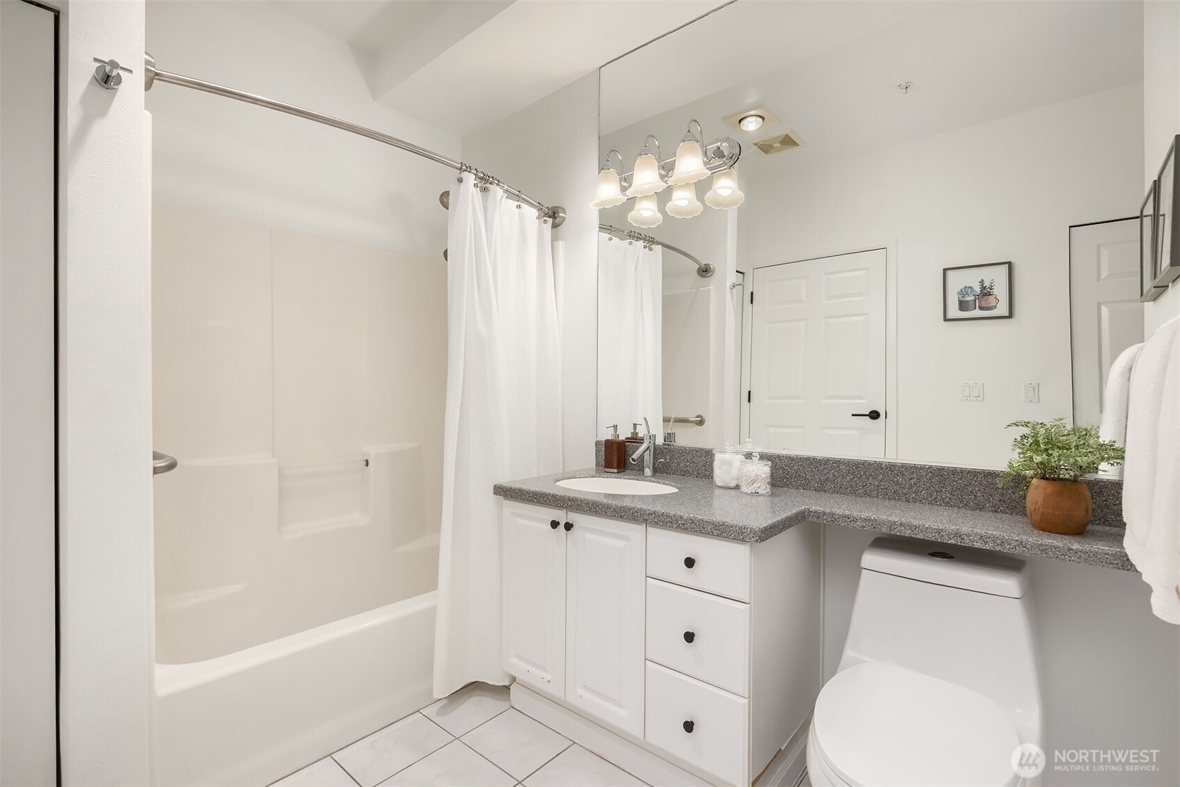 122 State Street, Unit 207E Kirkland, WA 98033 - Photo 15 of 26