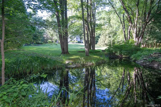 $1,950,000 | 2461 Salt Point Turnpike, Clinton Corners, NY 12514