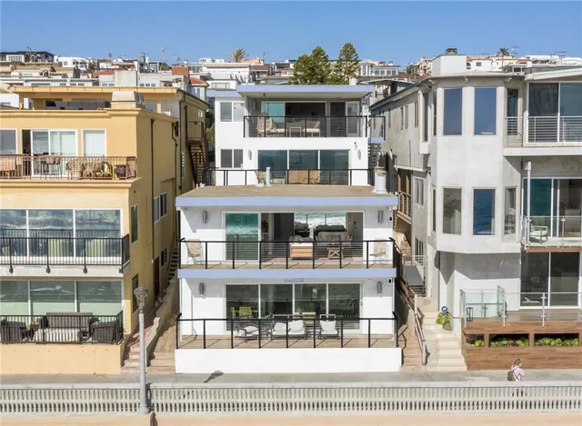 a view of a large building