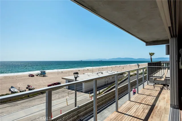 $11,995,000 | 2208 The Strand, Manhattan Beach, CA 90266