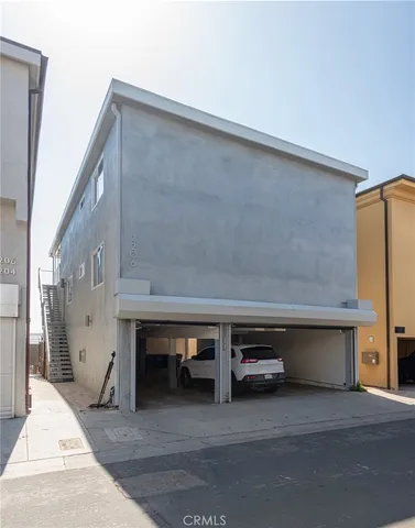 $11,995,000 | 2208 The Strand, Manhattan Beach, CA 90266