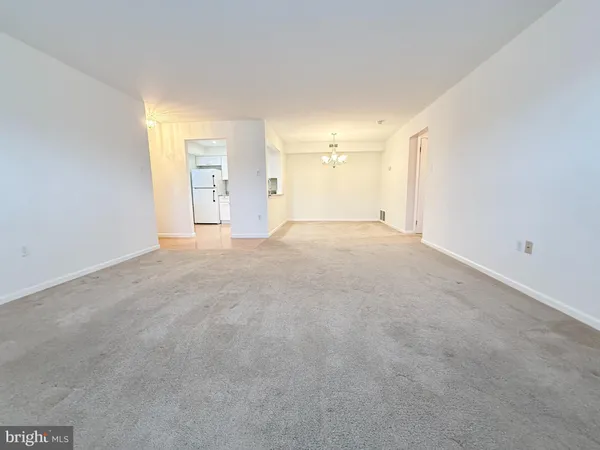 $2,300 | 301 Society Place, Newtown, PA 18940