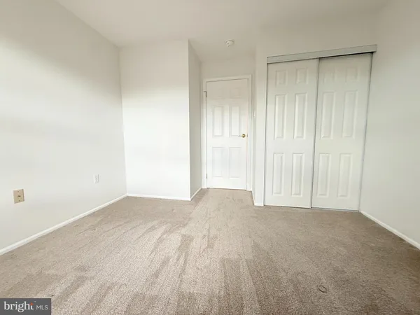 $2,300 | 301 Society Place, Newtown, PA 18940