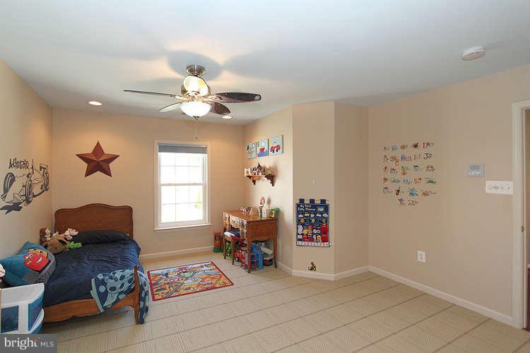 1616 Rising Ridge Road Mount Airy, MD 21771 - Photo 17 of 30 Bedroom