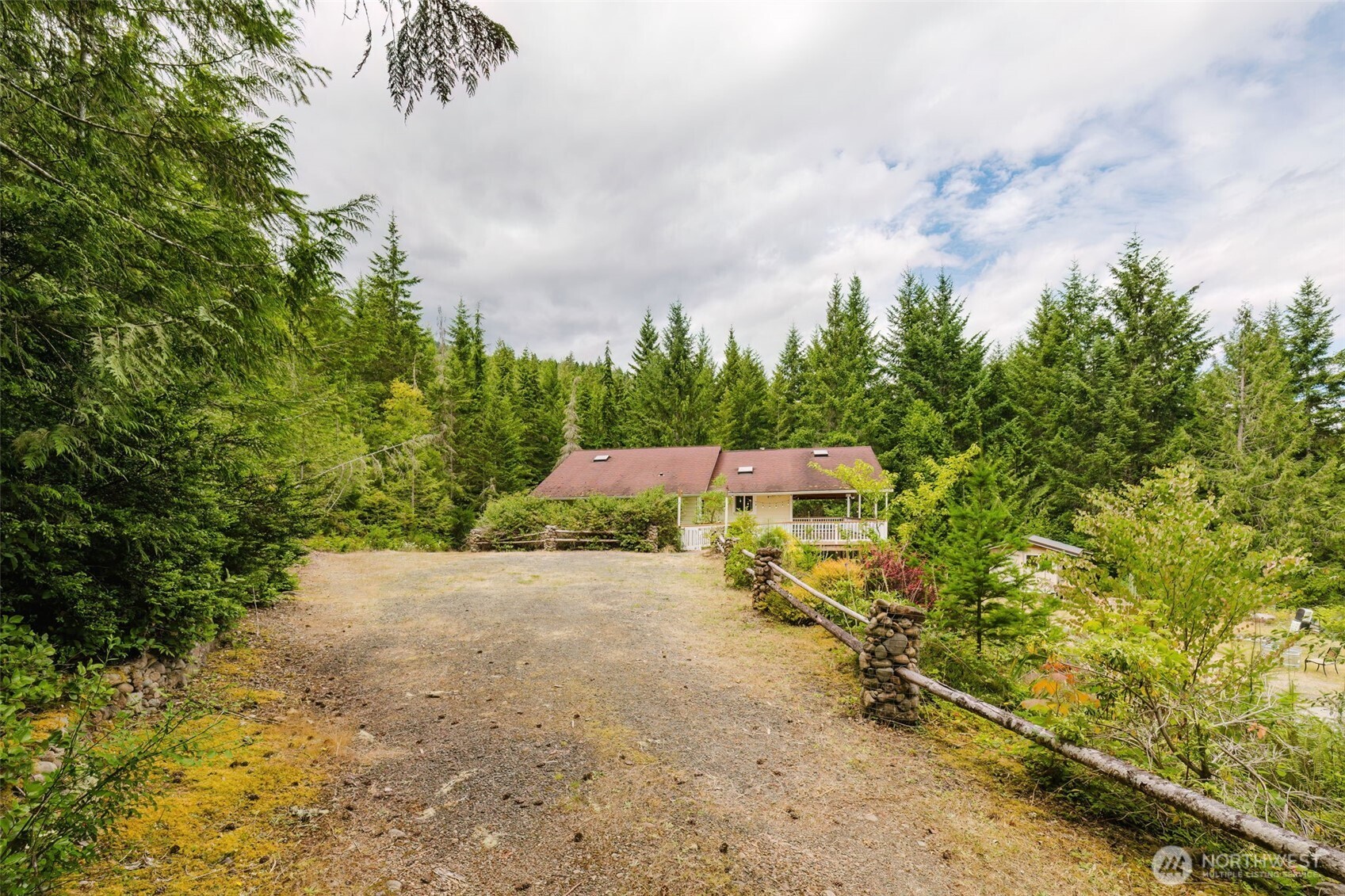700 North Triton Heights Road Lilliwaup, WA 98555 - Photo 37 of 40