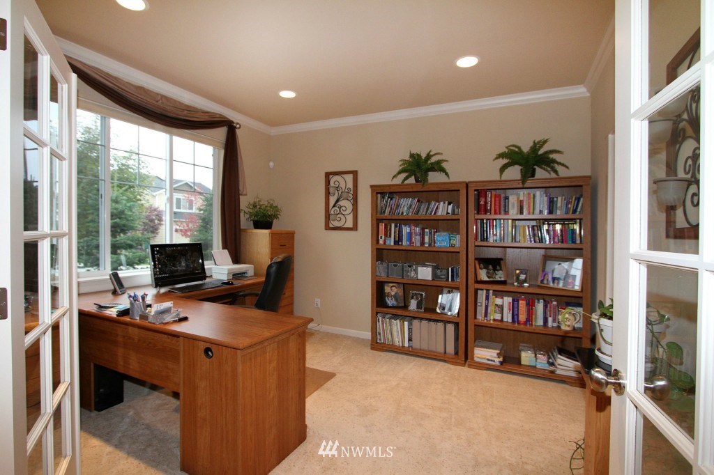 22502 37th Avenue Southeast Bothell, WA 98021 - Photo 6 of 20