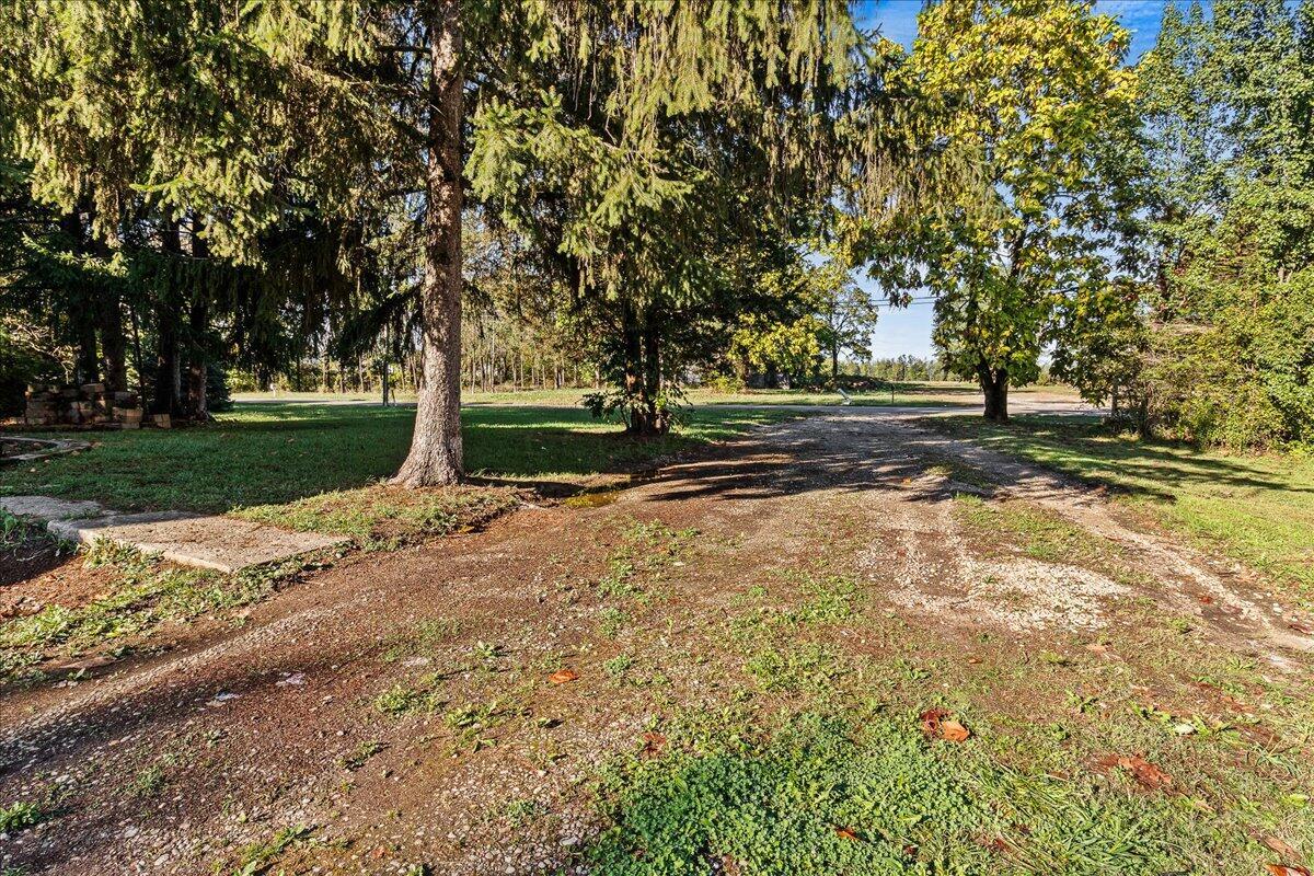 7483 Summit Road Southwest Pataskala, OH 43062 - Photo 25 of 25 25-Driveway