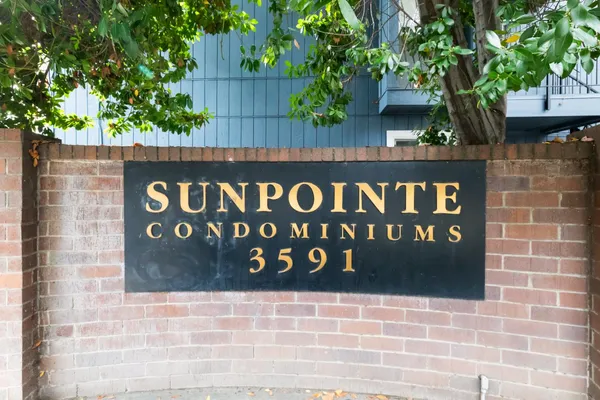 $225,000 | 3591 Quail Lakes Drive, Unit 195, Stockton, CA 95207