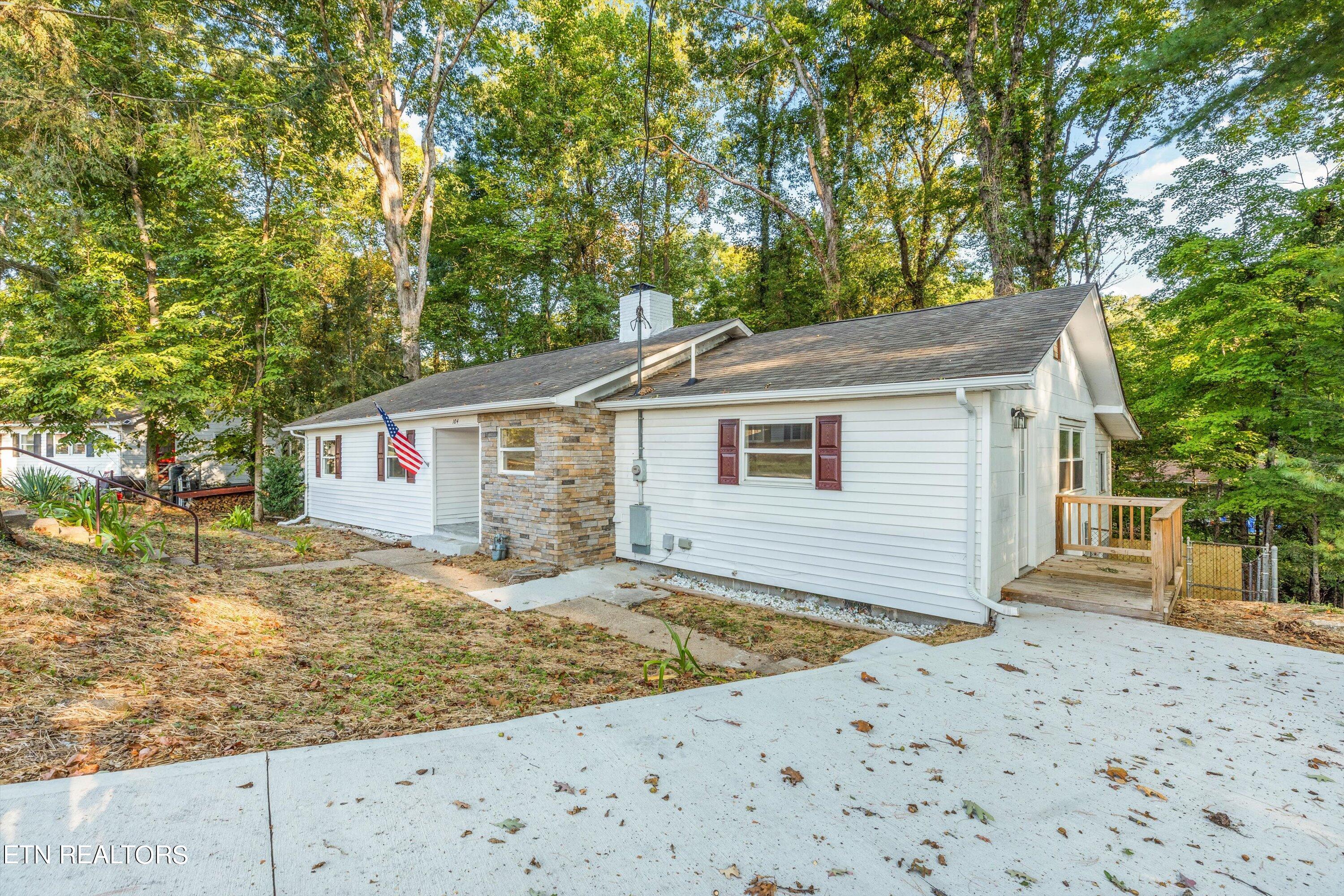 104 East Damascus Road Oak Ridge, TN 37830 - Photo 1 of 43 NEW Driveway