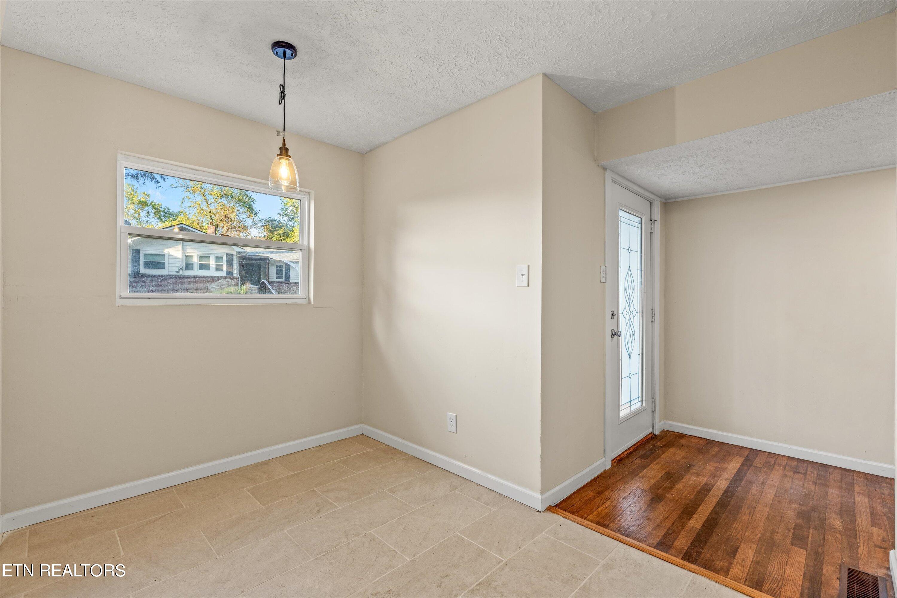 104 East Damascus Road Oak Ridge, TN 37830 - Photo 23 of 43 Breakfast Room