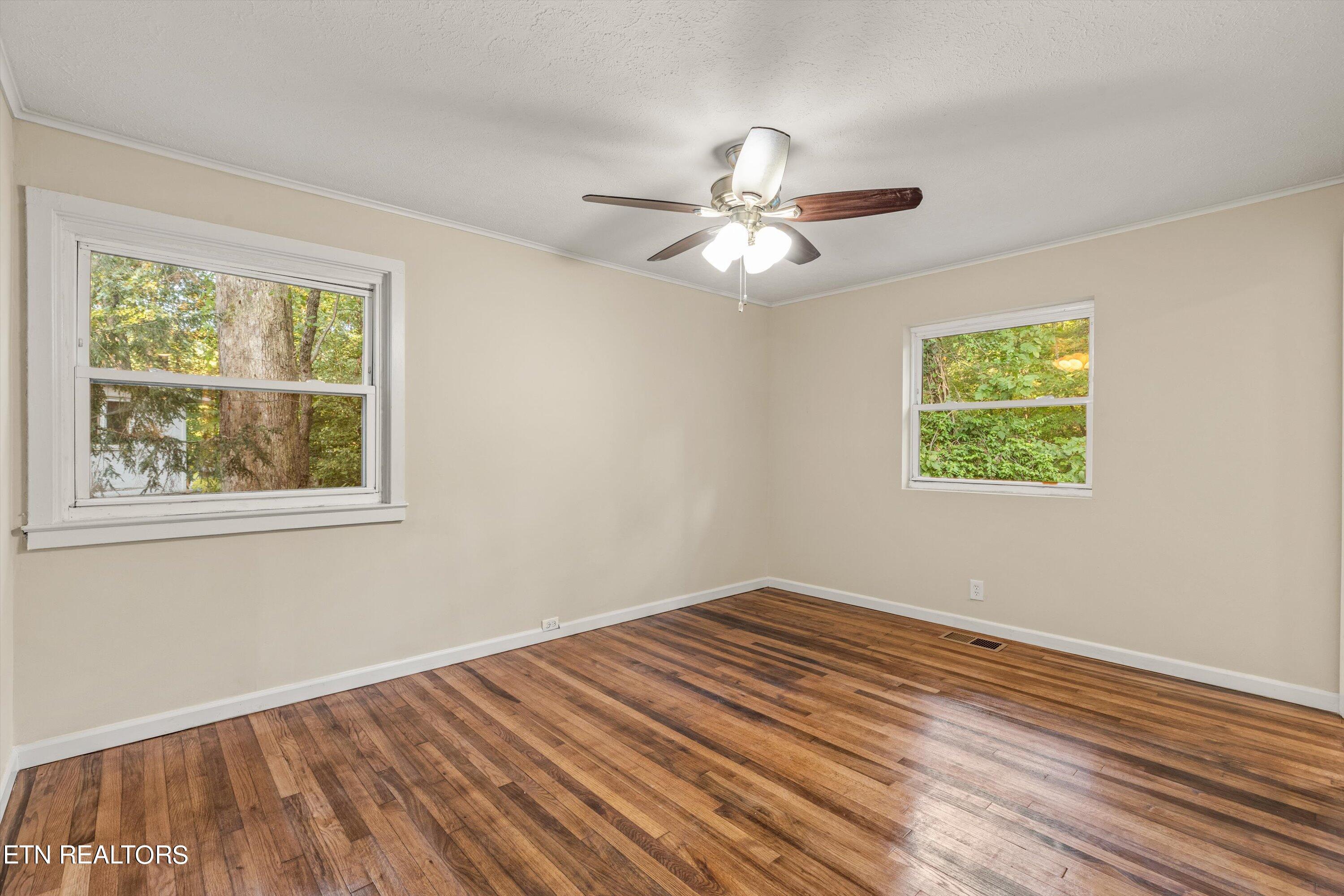 104 East Damascus Road Oak Ridge, TN 37830 - Photo 29 of 43 Bedroom