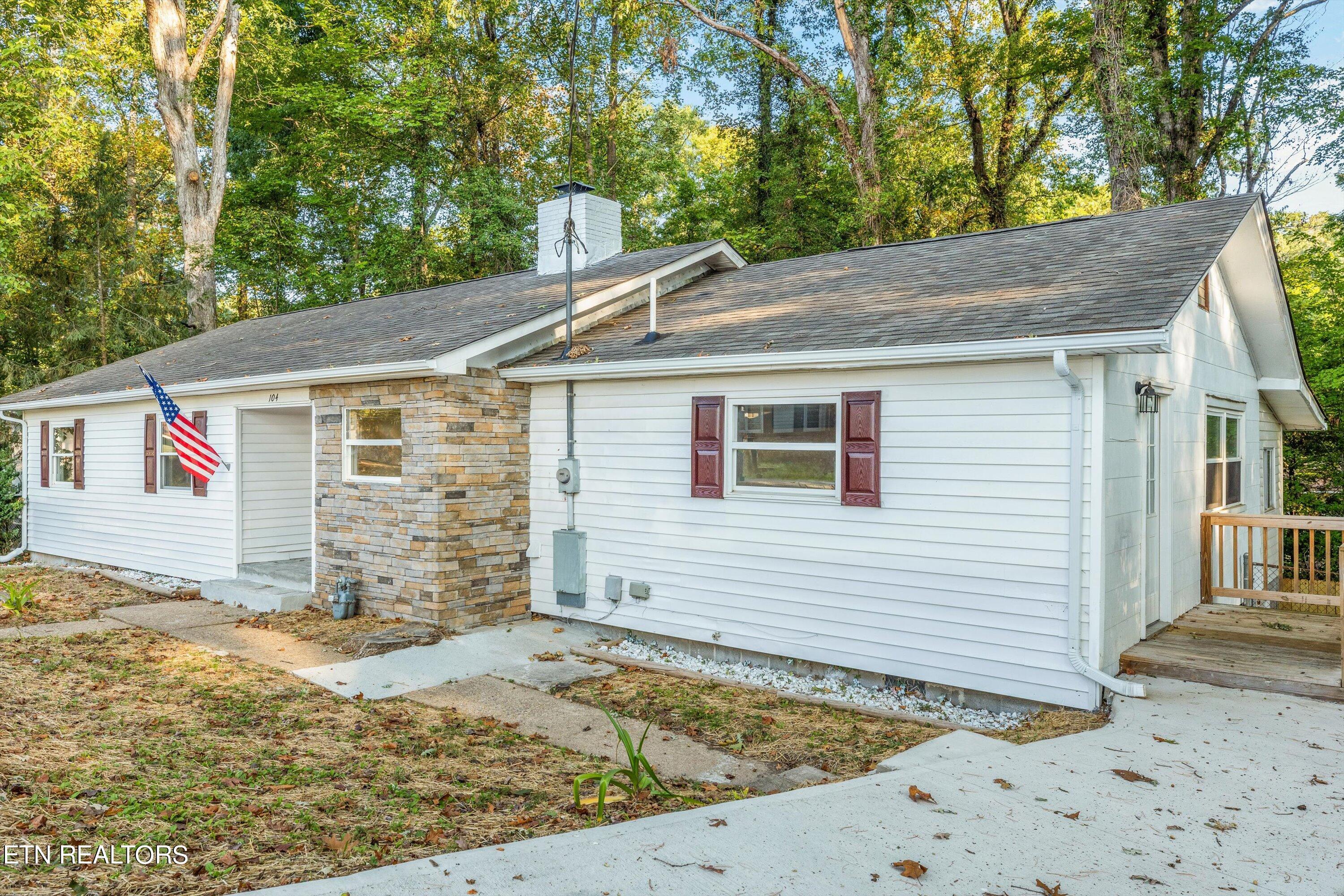 104 East Damascus Road Oak Ridge, TN 37830 - Photo 3 of 43 Exterior