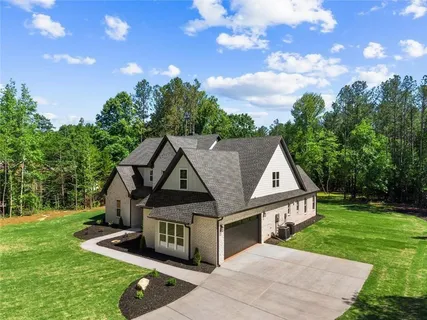$980,000 | 705 Spratlin Mill Drive, Hull, GA 30646