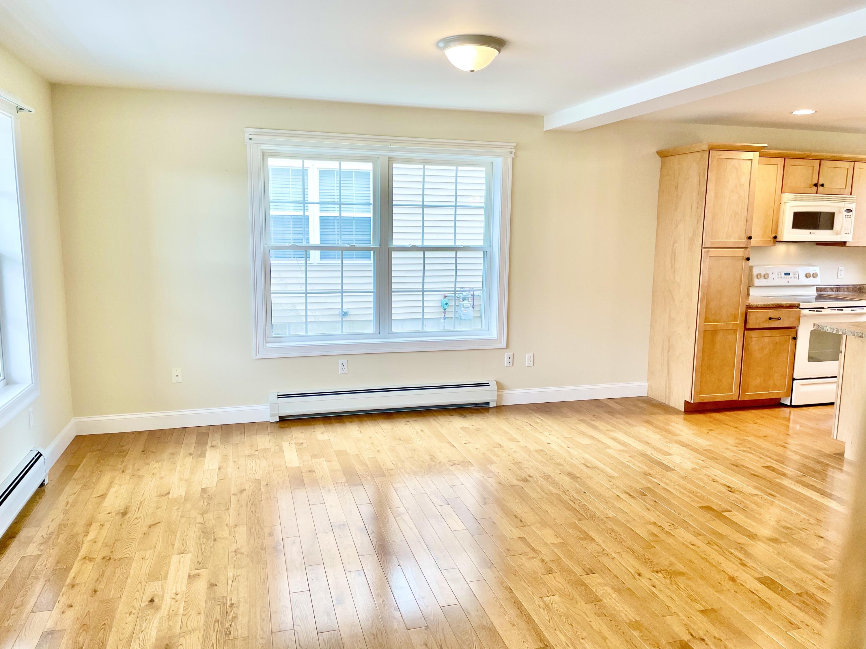 245 Spring Street, Unit 3 Westbrook, ME 04092 - Photo 11 of 28 1st Floor 4