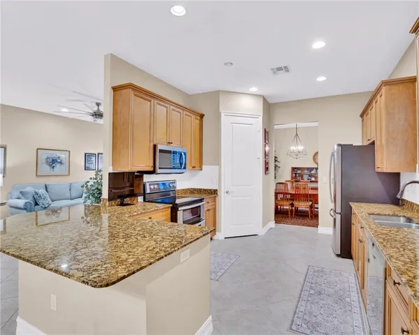 $475,000 | 5562 40th Avenue, Vero Beach, FL 32967