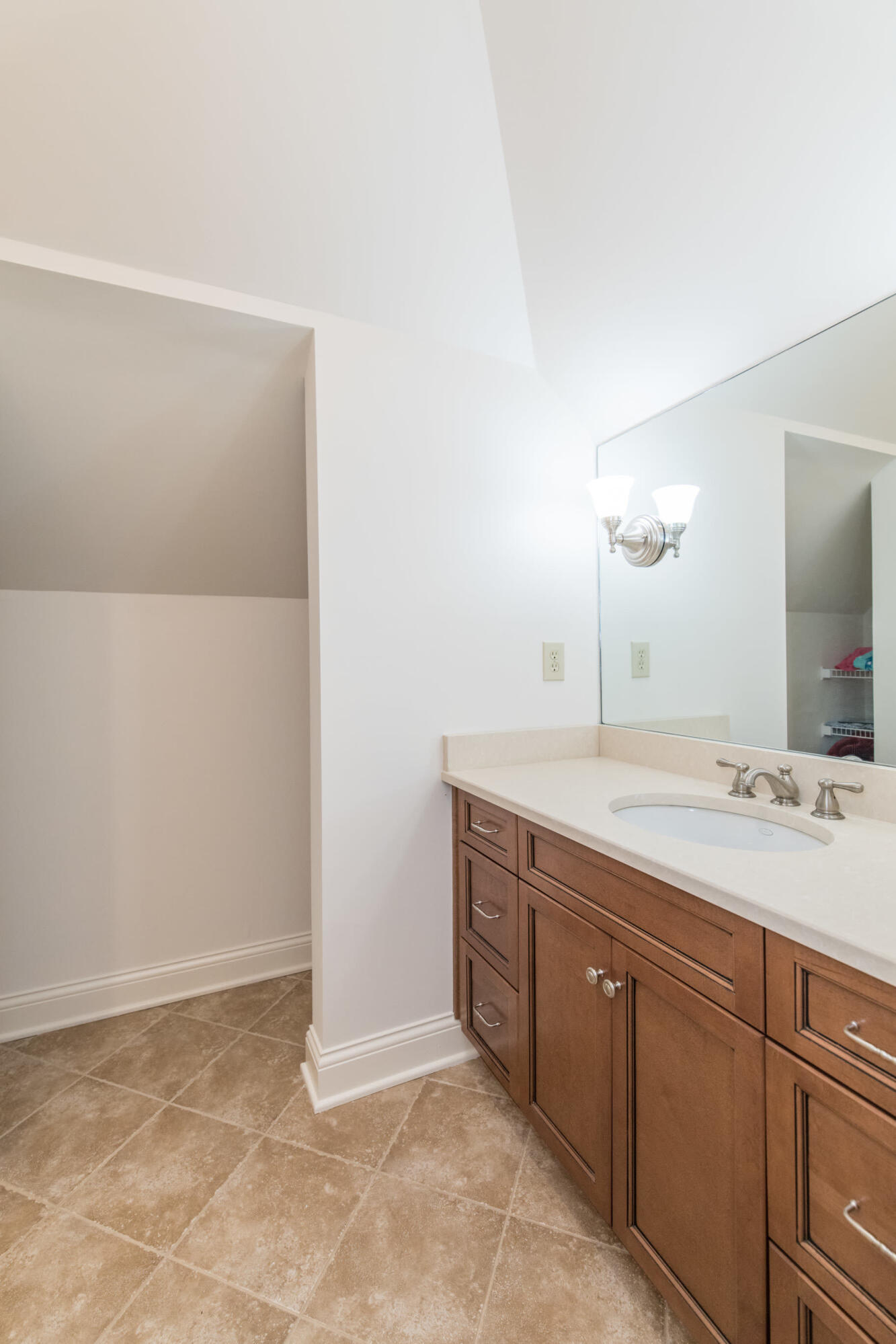 208 Clinton Road Lexington, KY 40502 - Photo 45 of 72 20220712-208-Clinton-Rd--075