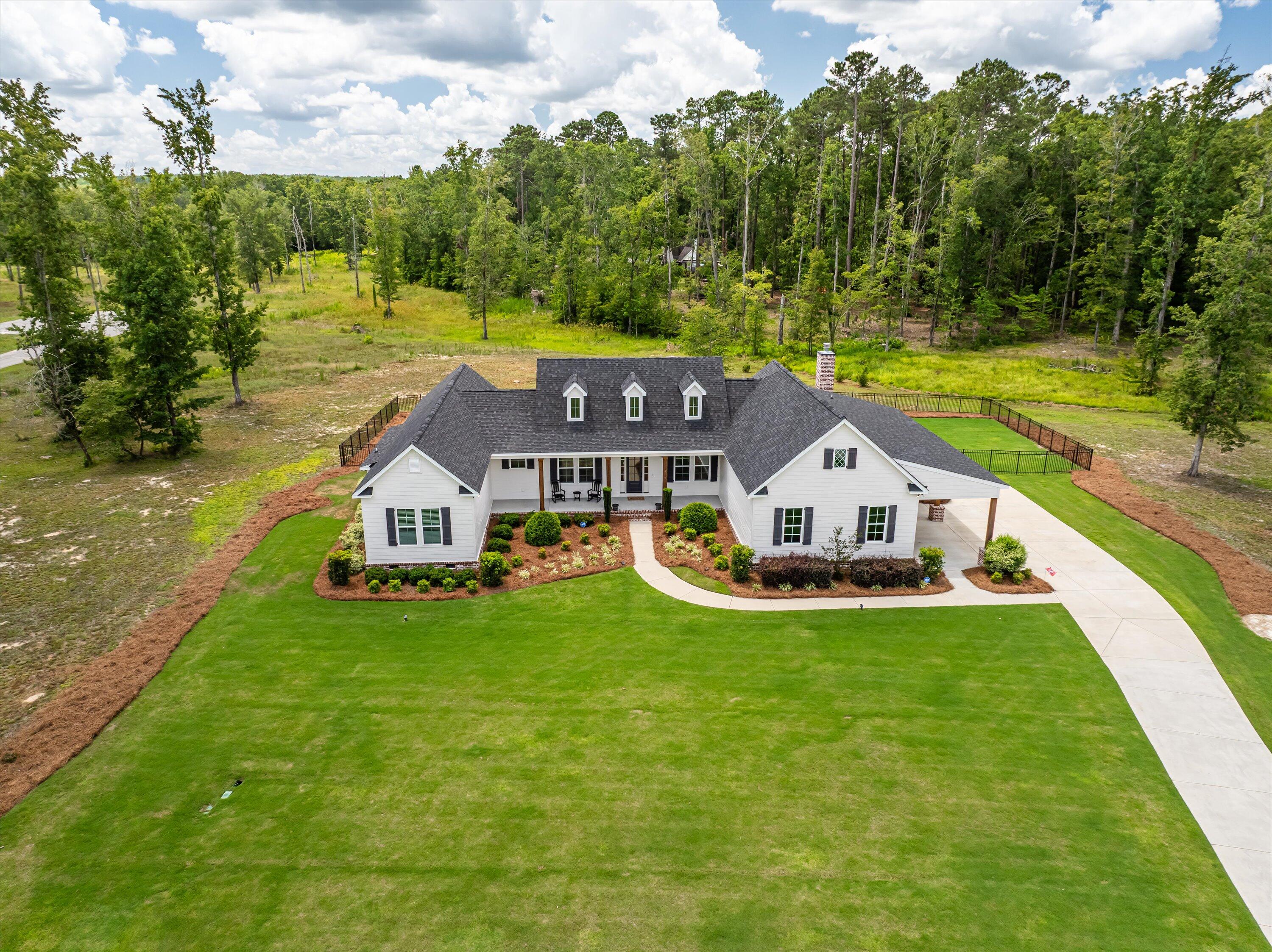 2110 Shell Point Court Front