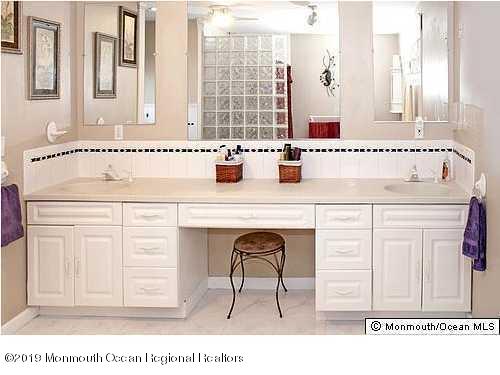 47 Oxycocus Road Manahawkin, NJ 08050 - Photo 12 of 28 47 Oxycocus Master Bath Vanity