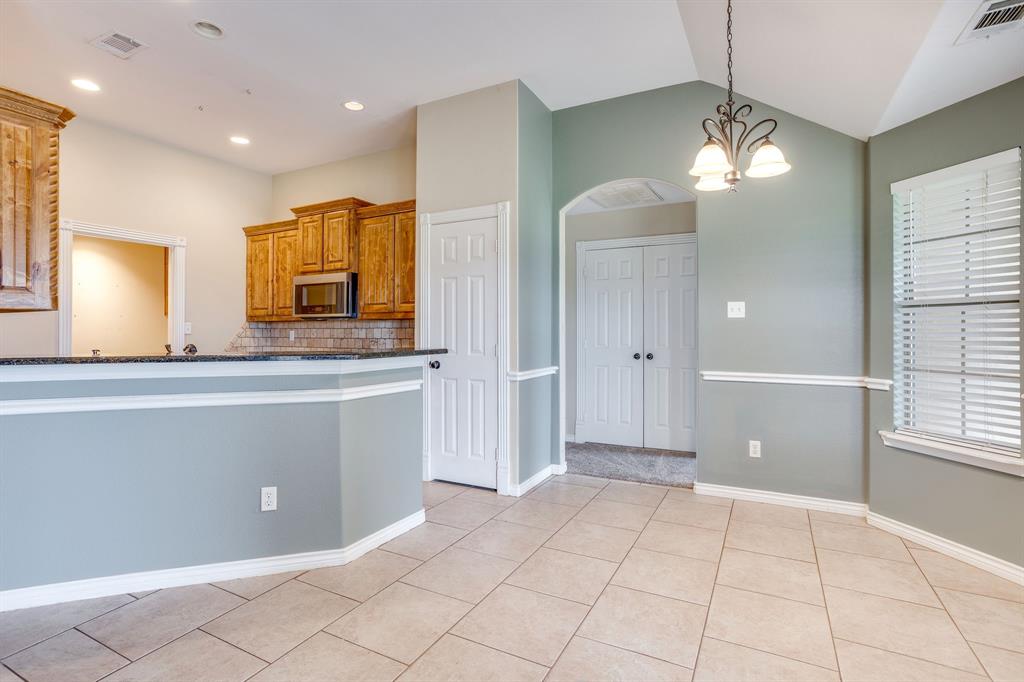 155 Cornerstone Lane Springtown, TX 76082 - Photo 13 of 40