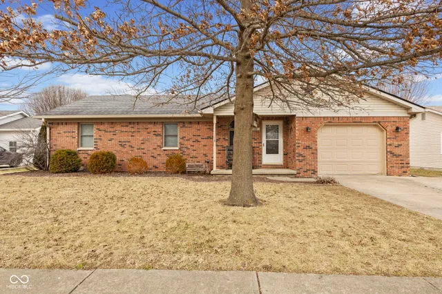 $245,000 | 1282 Pin Oak Court, Martinsville, IN 46151