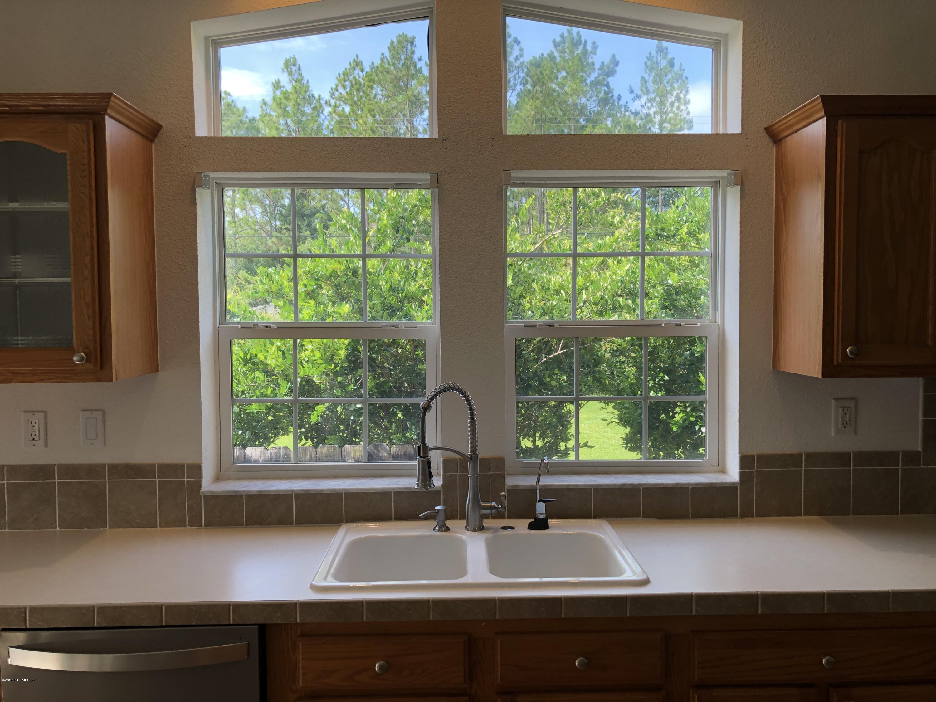 2370 Tyrone Road Middleburg, FL 32068 - Photo 18 of 32 Kitchen