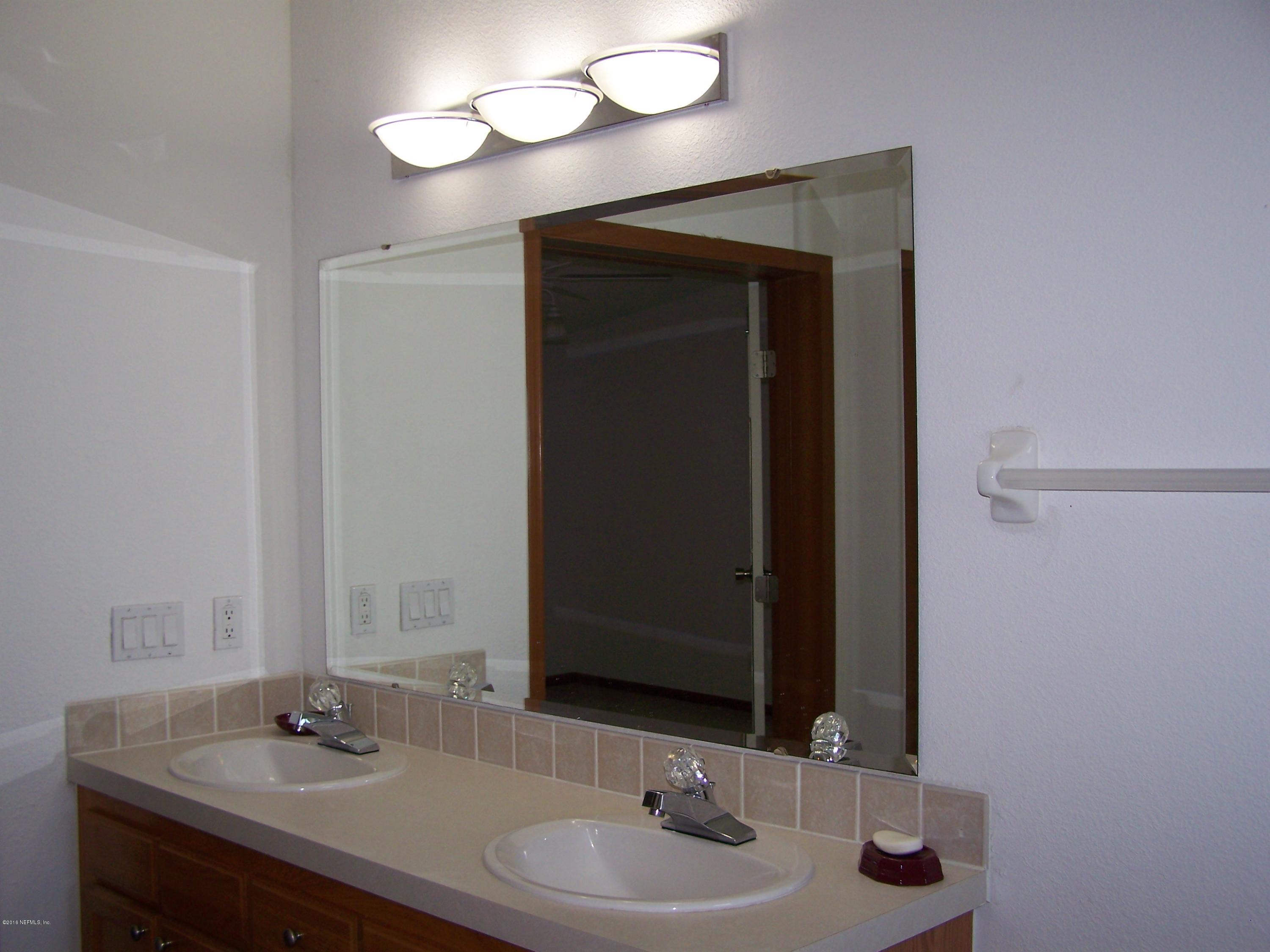 2370 Tyrone Road Middleburg, FL 32068 - Photo 24 of 32 Master Double Vanity
