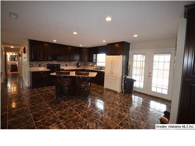 2242 Logan Street Cullman, AL 35055 - Photo 5 of 23