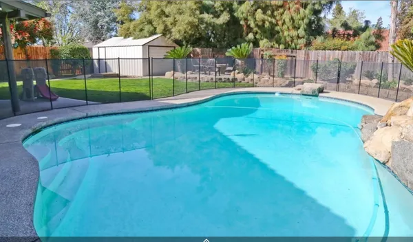 $469,000 | 344 McKelvy Avenue, Clovis, CA 93611