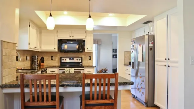 $469,000 | 344 McKelvy Avenue, Clovis, CA 93611