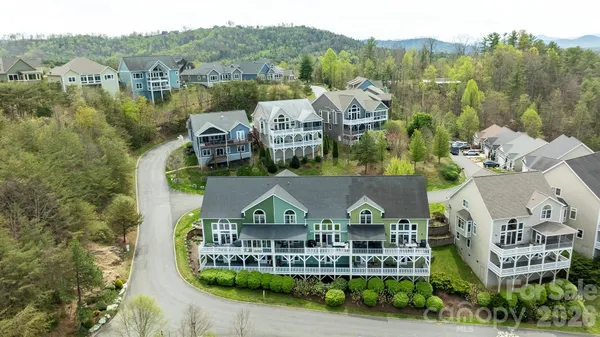 $774,000 | 5 Gemini Heights, Weaverville, NC 28787