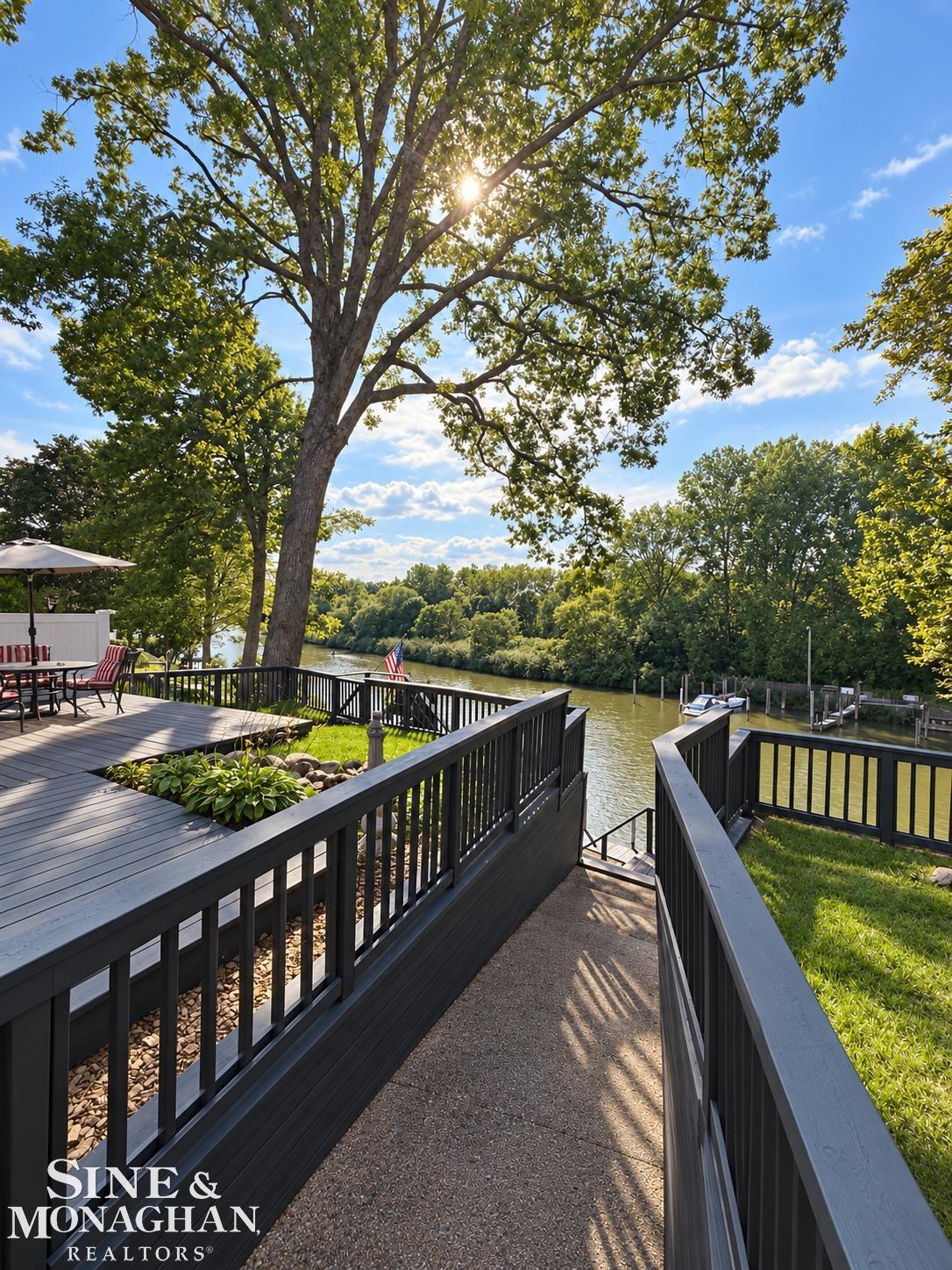 3451 Riverside Drive Port Huron, MI 48060 - Photo 72 of 80 50221318-eb711541-5193-4ce1-90b7-d441febbf53c.JPG