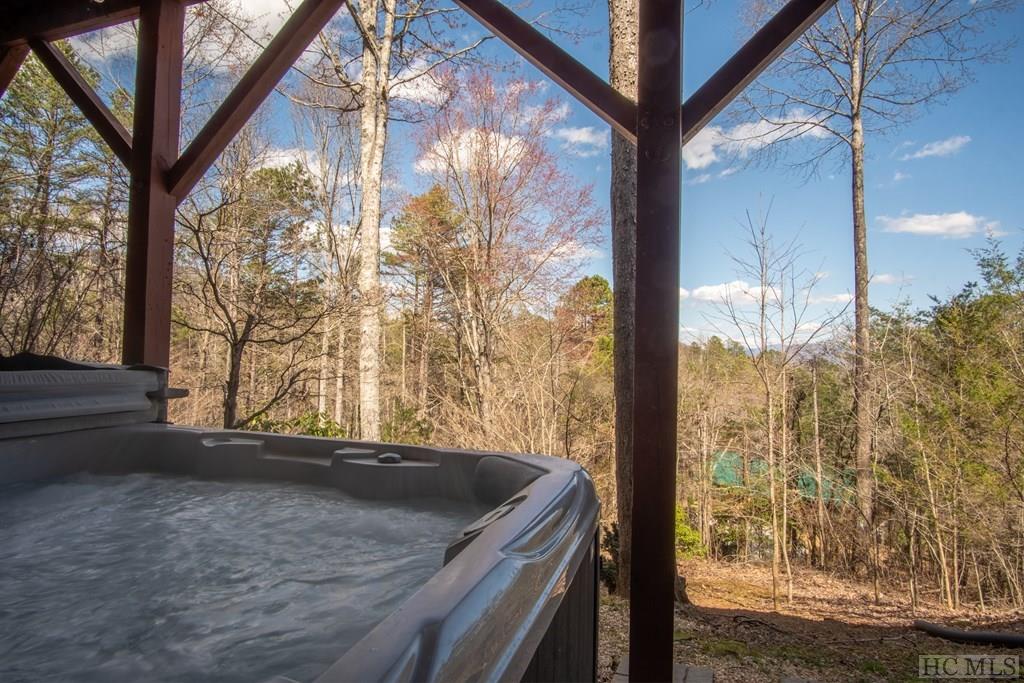674 Sanders Road Franklin, NC 28734 - Photo 35 of 61 Gallery Image 35