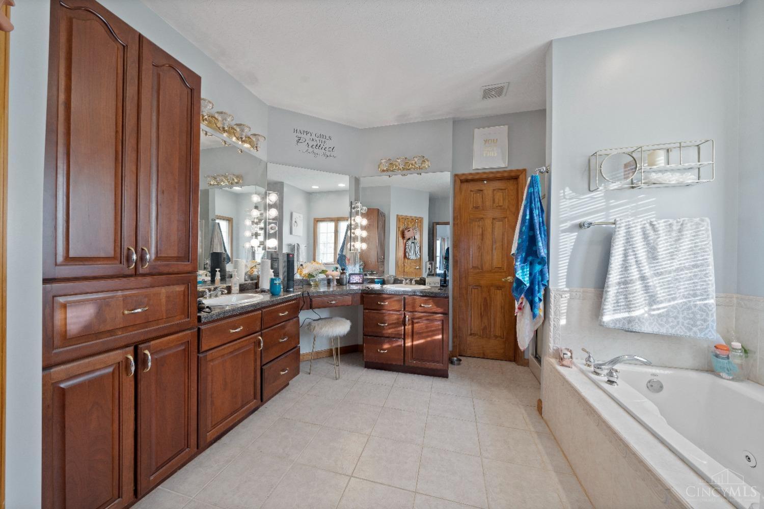 3191 Reisinger Road Bethel, OH 45106 - Photo 20 of 50 Gallery Image 20