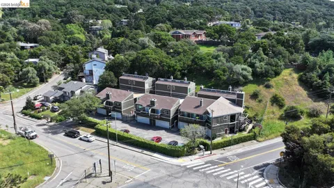 $409,900 | 5400 Mountain Boulevard, Unit 120, Oakland, CA 94619