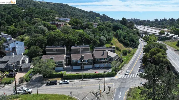 $409,900 | 5400 Mountain Boulevard, Unit 120, Oakland, CA 94619