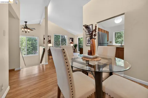 $409,900 | 5400 Mountain Boulevard, Unit 120, Oakland, CA 94619