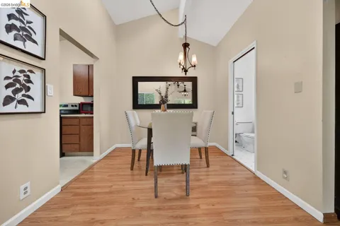 $409,900 | 5400 Mountain Boulevard, Unit 120, Oakland, CA 94619