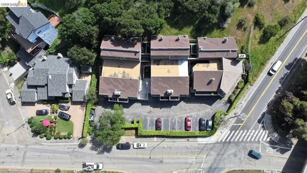 $409,900 | 5400 Mountain Boulevard, Unit 120, Oakland, CA 94619