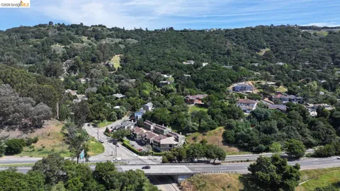 $409,900 | 5400 Mountain Boulevard, Unit 120, Oakland, CA 94619