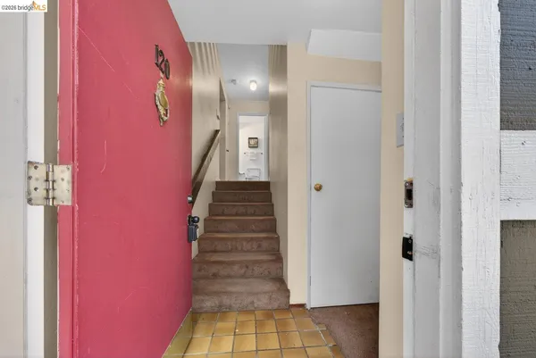 $409,900 | 5400 Mountain Boulevard, Unit 120, Oakland, CA 94619