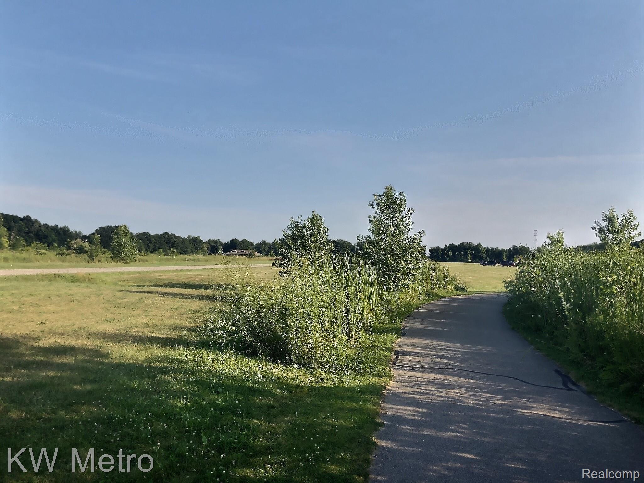 1421 Reid Road Grand Blanc, MI 48439 - Photo 29 of 32 Bicentennial Park Trail 1