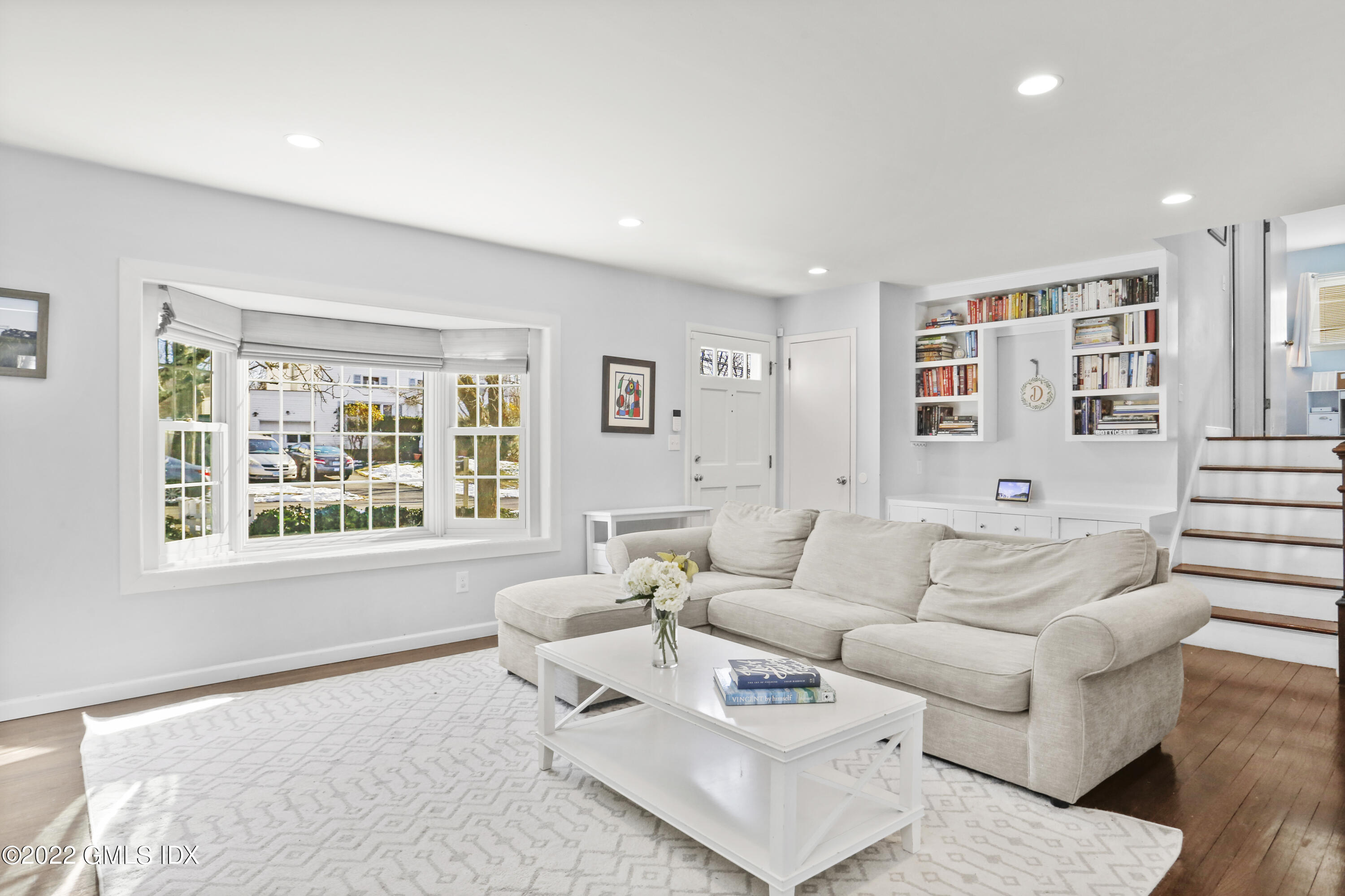 59 Mary Lane Riverside, CT 06878 - Photo 6 of 25 living room